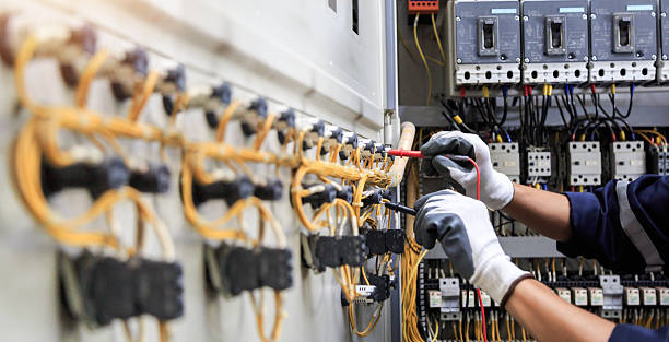 Professional Electrician technician working in Cadillac, MI